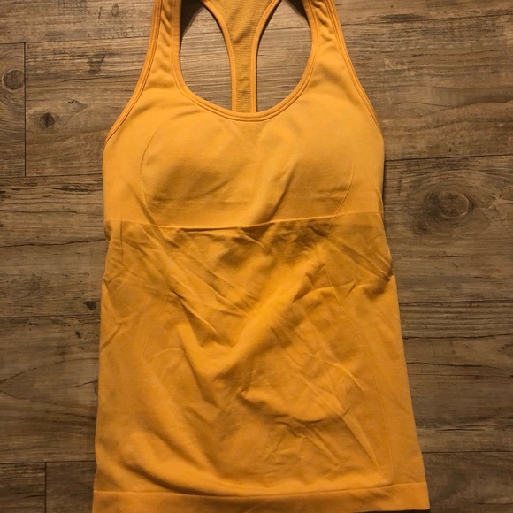 🍋lululemon tank top🍋 - Picture 2 of 4
